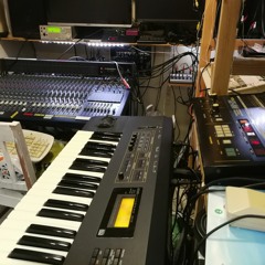 80s Wired Piano Stuff