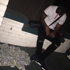 Rich Blood (@SheWannaRichBlood) ft Neekowe - Dough Walkin'