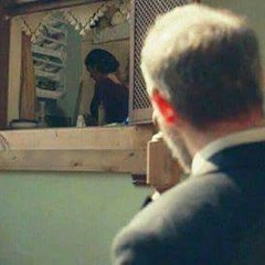 غير حبك غير حضنك ما إليِ بهالدنيا دار