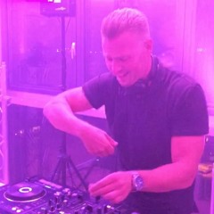 Jay Double-U Live At Skyline Houseparty, Andries' Place Groningen Saturday 15 September 2018.mp3
