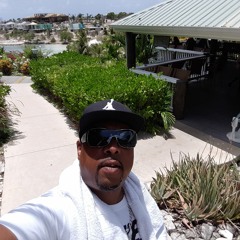 The Music In Me Soul Show 15:09:18 W:Alex Elliott