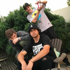 LIKE A SPLIFF prod yngnsty (FT. HOLY BERT, daimon , AJ)