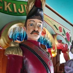 Draaiorgel de Harlekijn speelt alle favorieten