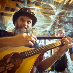 ЯРРА Несе Галя Воду