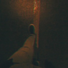 HBD - El Robot Bajo La Lluvia