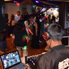 16 MINUTE LIVE IN STUDIO MIX