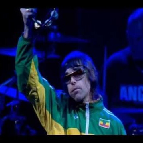 Ian Brown-I Wanna Be Adored(Live at Glastonbury 2005)