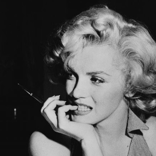 Stream Marilyn Monroe en el cine by Juan Carlos Dom | Listen online for ...