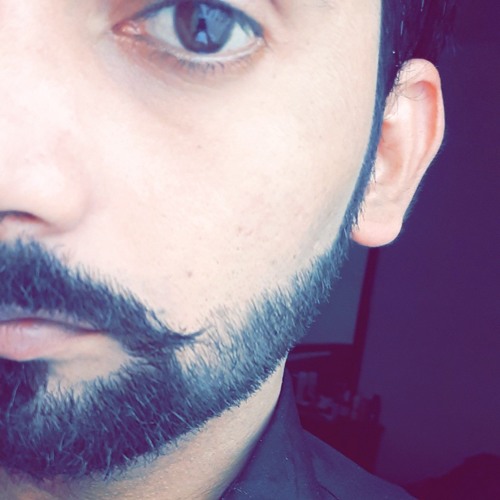 Mere_Pyar_Ka_Ras_Zara_Chakhna,_Oye_Makhna___Bade_Miyan_Chote_Miyan_Songs.mp3