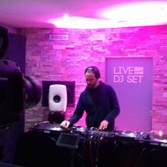 Anton X - Live Dj Set (Clubbing TV Paris)