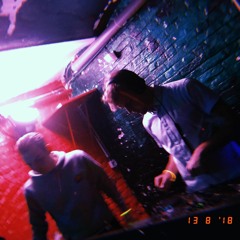 Live @ Izzy Maze 08/2018