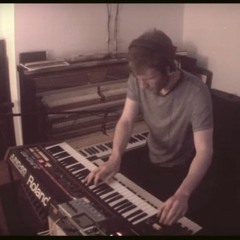 Sophies Theme (Live)