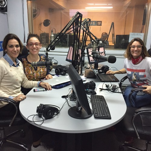 Suposiciones, suposiciones. Adivinar logo comerciante radio carve en