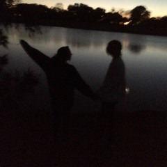 А помнишь вечер, а помнишь вечера..