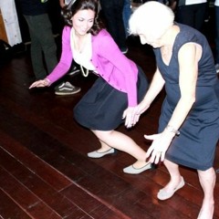 SET LIGHT COM A GARRAFA TRANSPARENTE ATÉ VOVÓ DANÇA 2K - ( DJ TRIM ) RITMO DA FM O DIA 150 BPM