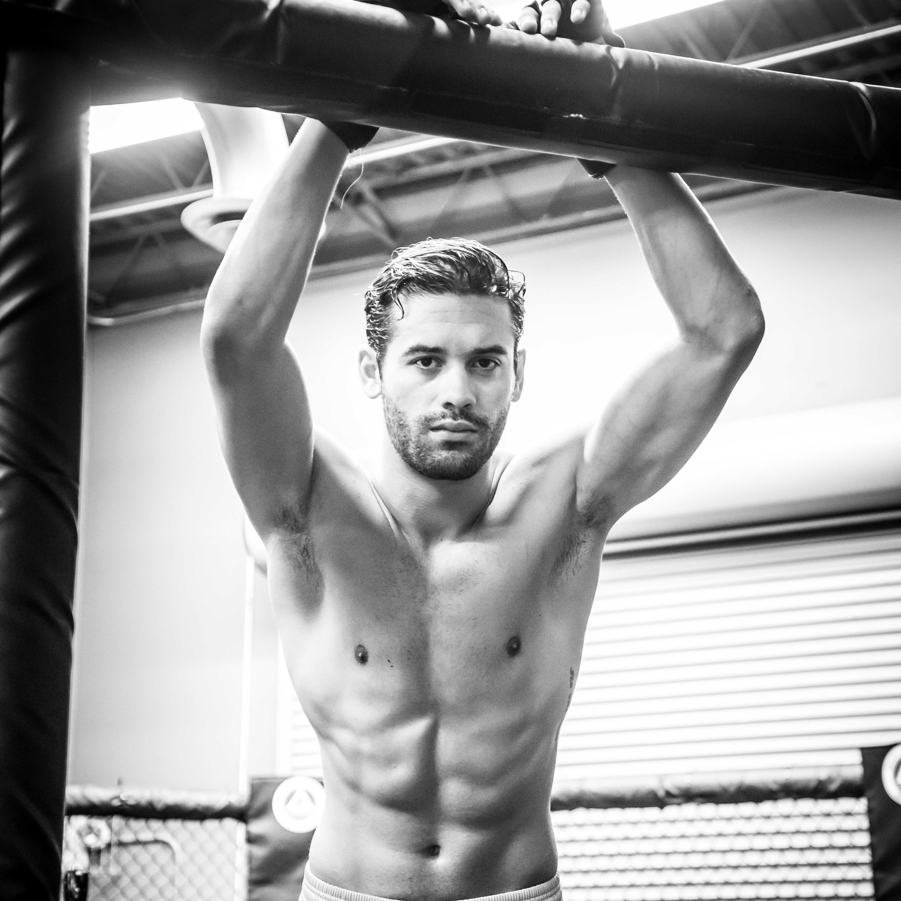 DN - MMA Fighter G.  Echavarry