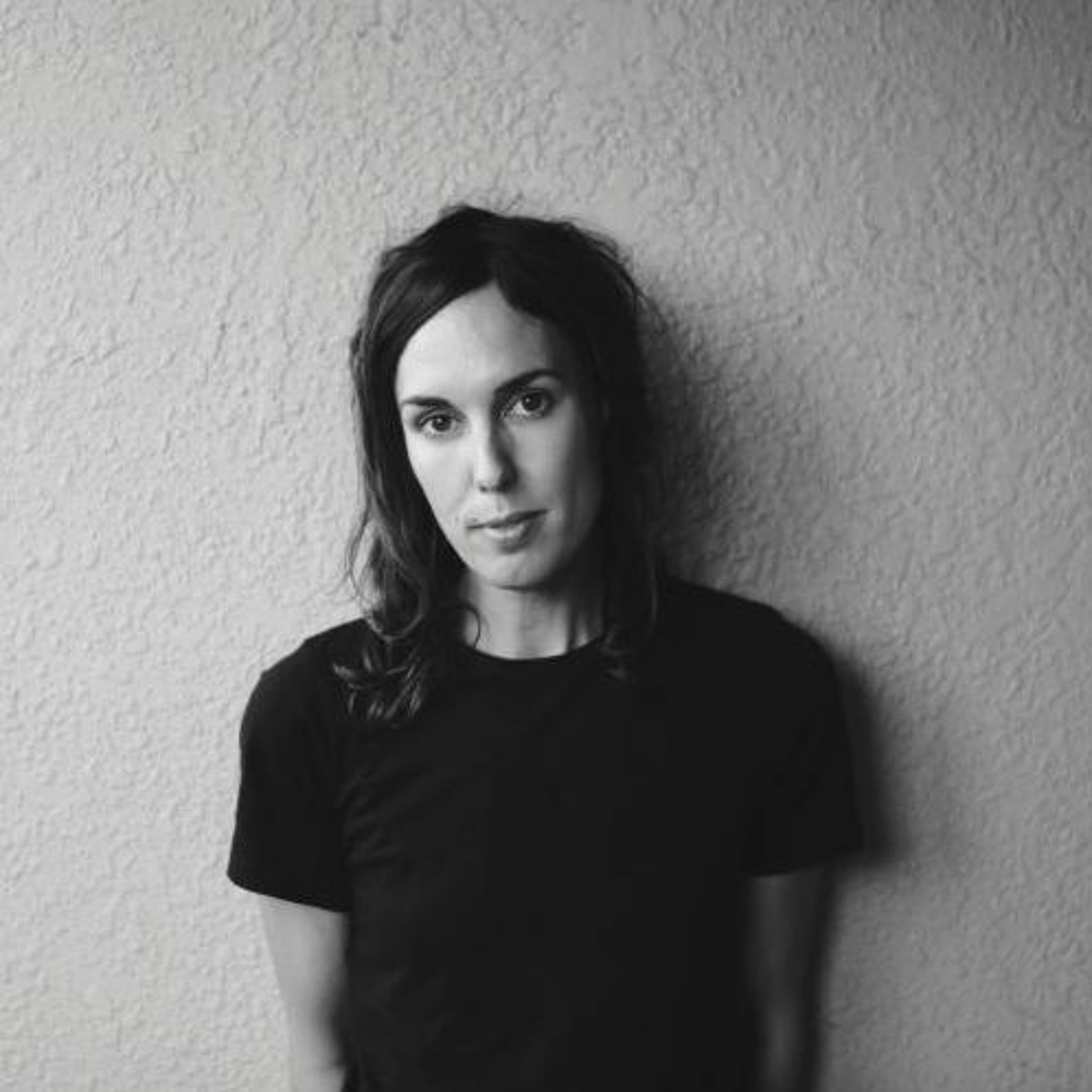 Holly Throsby on why a book tour trumps a music tour episode artwork
