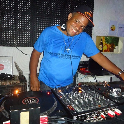 Stream Módulo DJ Freestyle Mix Miami 70 Minutos ( Final ) Dezemb 2017