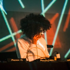 International Tribe: Sarah Farina
