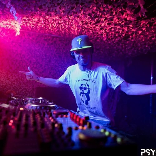 PsyWiser LIVE @ Psyology