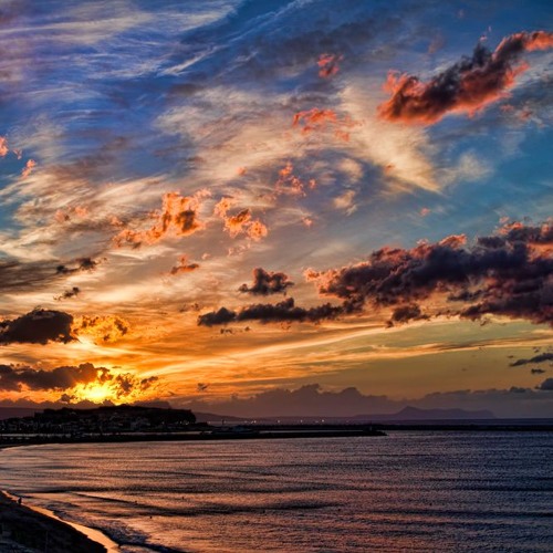 Sun Goes Down The Moon Comes Up