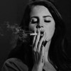 Video herunterladen: Lana Del Rey - Happiness Is A Butterfly