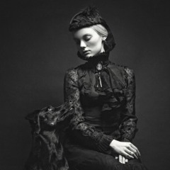 Foxy Momma Cass And The Stink Eye