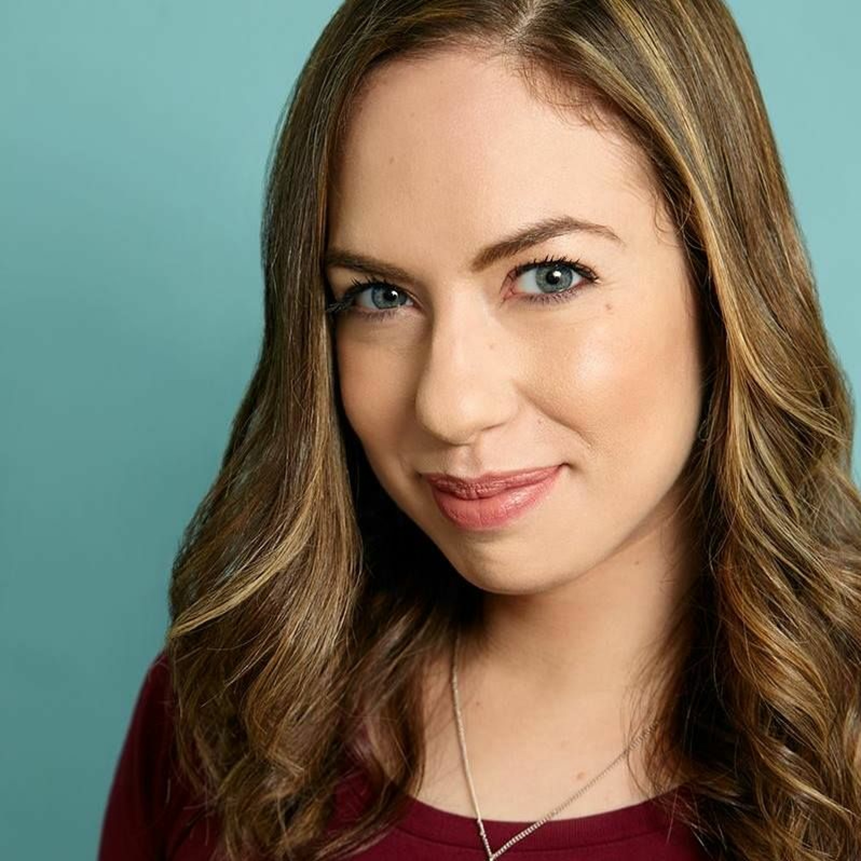 Leah Gottfried Is Back! And So Is HevriaCast! (Season 2, Episode 1)