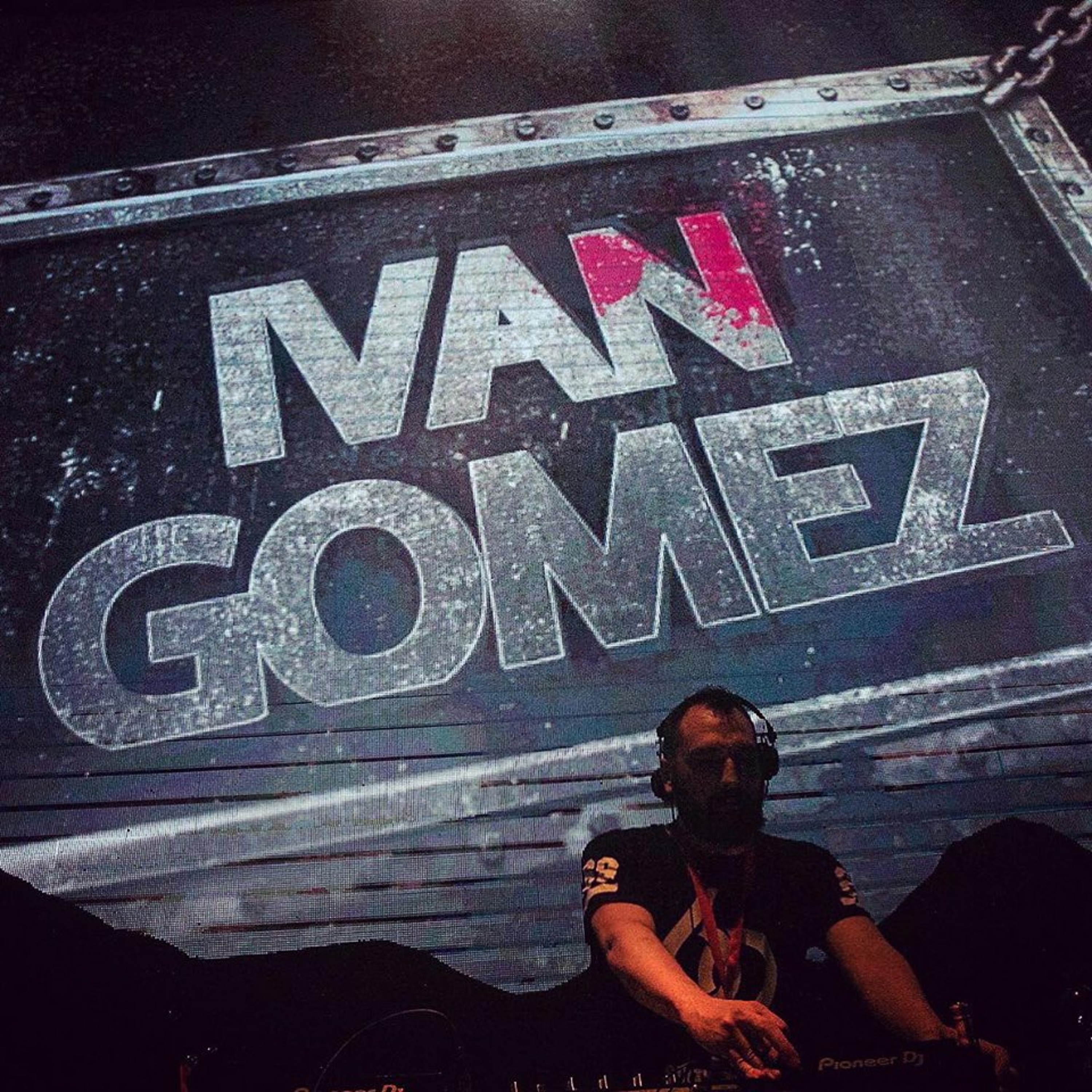 IVAN GOMEZ /ALL PODCASTS/DJ SETS - FREE DOWNLOAD