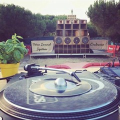 DUBPLATE meets RAZOR FLEX DUB