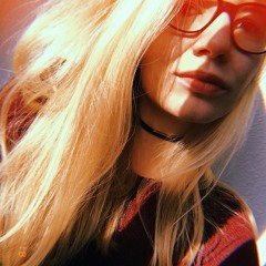 Leslie Clio - I Couldnt Care Less