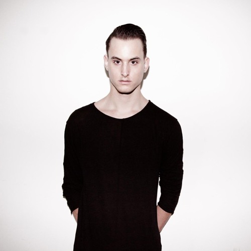 MAKJ & Bassjackers - De La Sol (2014 Version) [Released]