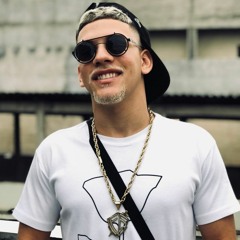 MC ROGÊ - TUA BUCETA QUANDO GOZA PARECE ATÉ A CHUVA DA CALIFORNIA (DJ Kelvyn Eduardo) 2019