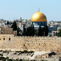 إن طال بعدي عنك يا بلادي والنوى