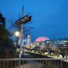 Big red globe