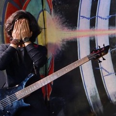 Hatsune Miku - Gimme Gimme (Bass Cover)