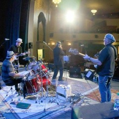 Don't Burn Down The Bridge - Jimmy G And The Capitols