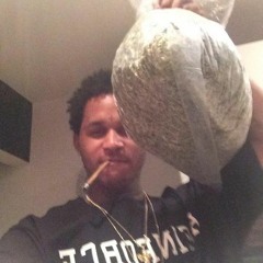 Half Pound <3 prod elias