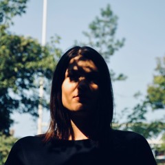 ADE Podcast // Viktoria