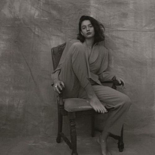 مالي غير الدموع أحباب