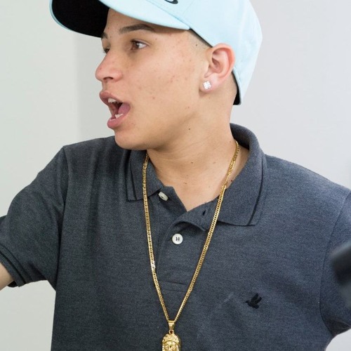 MC Mr Bim, MC Tiki - Olha Só Como Ela Vem ( Metralha Dos Bailes )