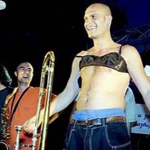 Wickeda - A Nie S Bobi Dvamata Piem Kafe DrumTest