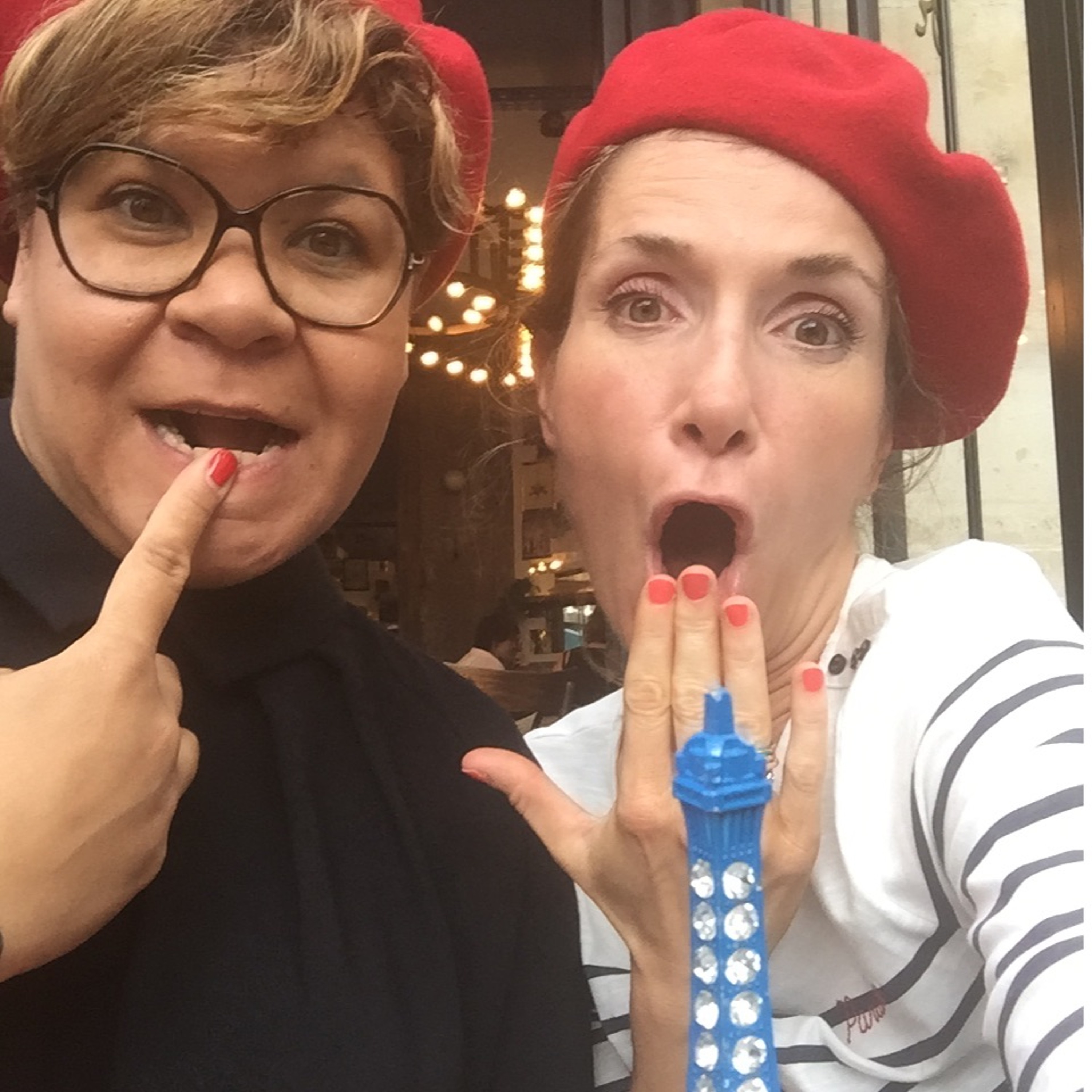 02 - Astrid & Mademoiselle Peste "one day on my way to work I decided that I wanted to create bags" episode artwork