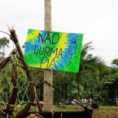 Poraquê - A Poesia Do Absurdo