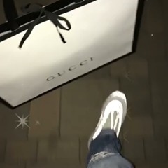 IDK WHO feat. Lil Wok