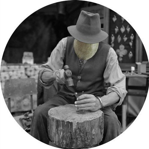 The 🏡 that 👨🏻‍🦰 built