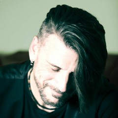Chris Sahlin – "Hundred Lousy Love Songs" -Toilet Tunes mix