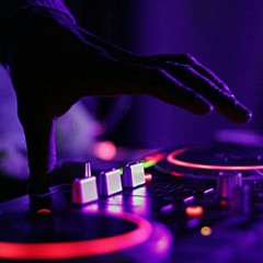 KetutEdixOfficiallRemix_ Pergilah Kau Larisa V2.mp3