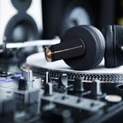 TAUFIK ARUM FT JULIANDY TAHULENDING - IT'S BIKINI -  [BREAK - CLUB]NEW2018