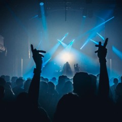 One87 & Mc Mush live in the mix at STAR WARZ 6/10/18 (Graveyard session 05-06h)